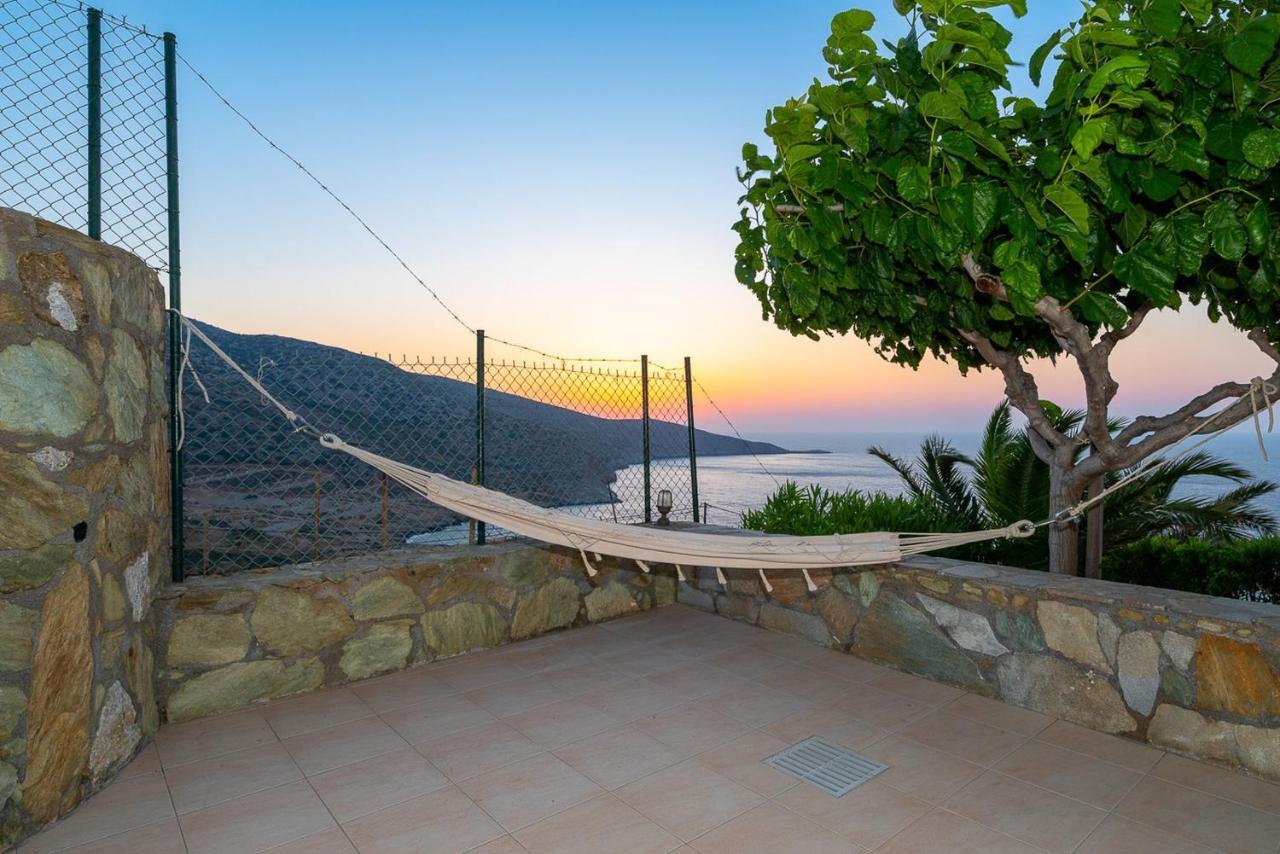 Vitamin Sea Luxury Villas アギア・ペラギア エクステリア 写真
