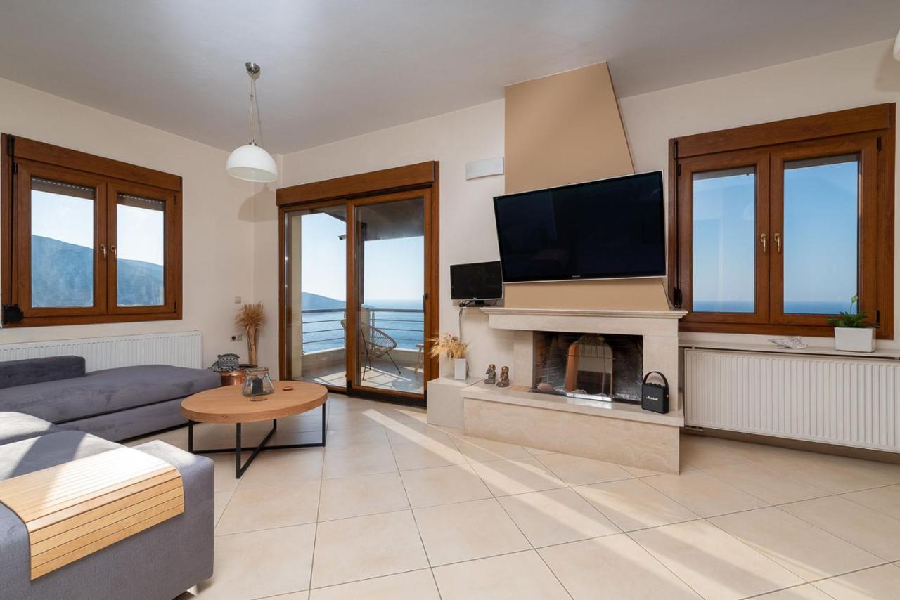 Vitamin Sea Luxury Villas アギア・ペラギア エクステリア 写真