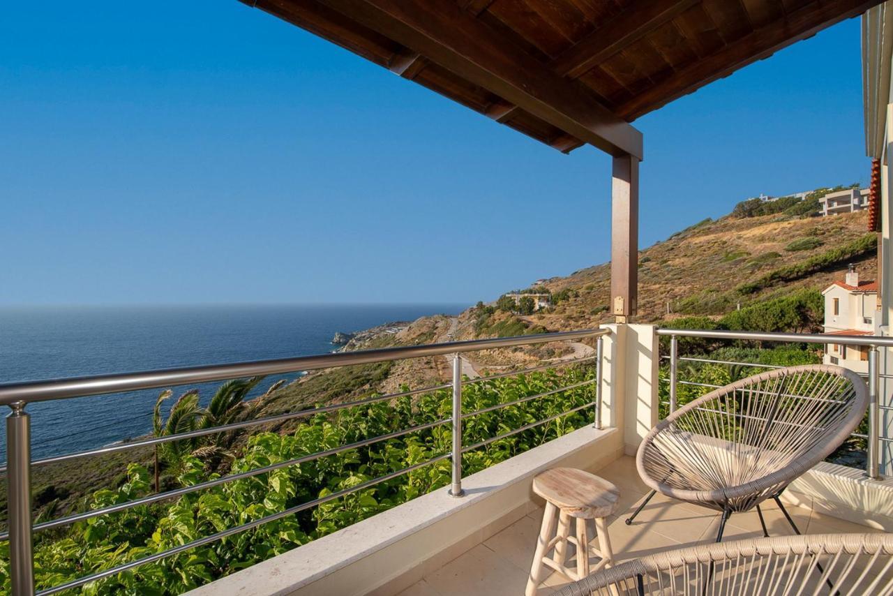 Vitamin Sea Luxury Villas アギア・ペラギア エクステリア 写真