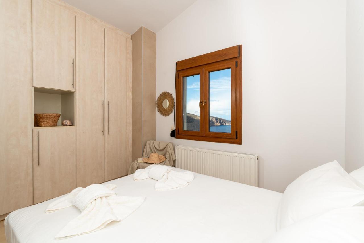 Vitamin Sea Luxury Villas アギア・ペラギア エクステリア 写真
