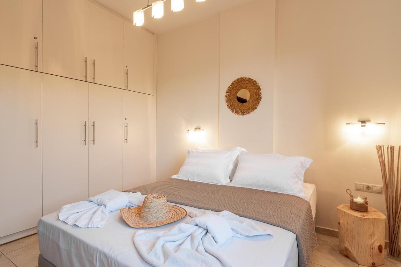 Vitamin Sea Luxury Villas アギア・ペラギア エクステリア 写真